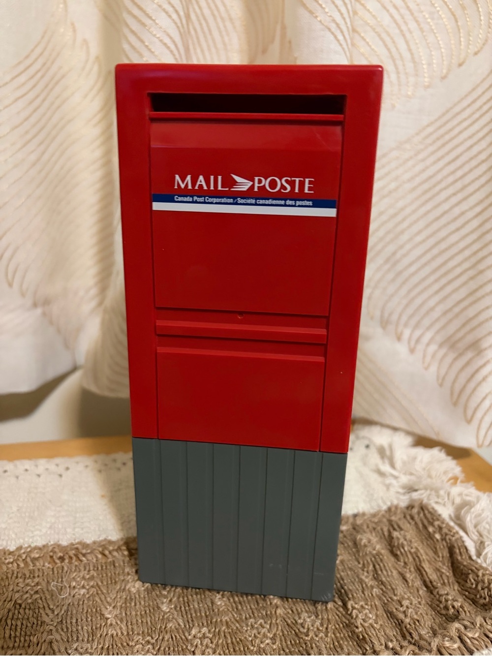 Canada Post mailbox Piggy Bank 8.5 inches